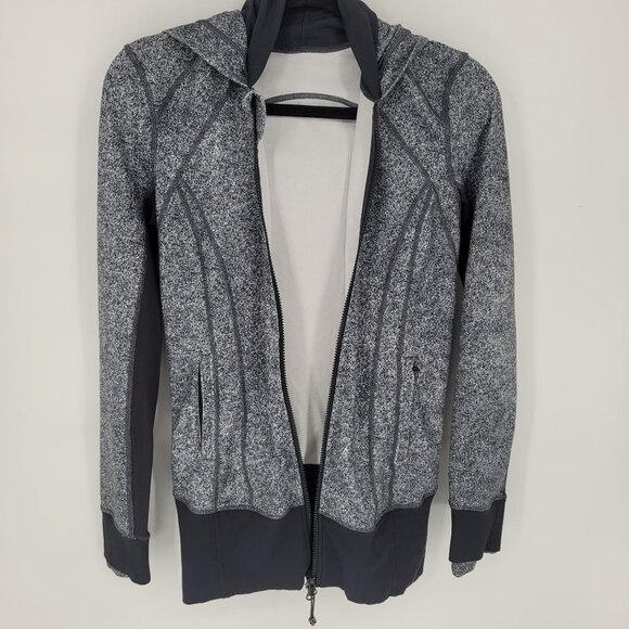 Lululemon womens 6 Daily Practice Jacket Rio Mist White black deep coal - Picture 6 of 13